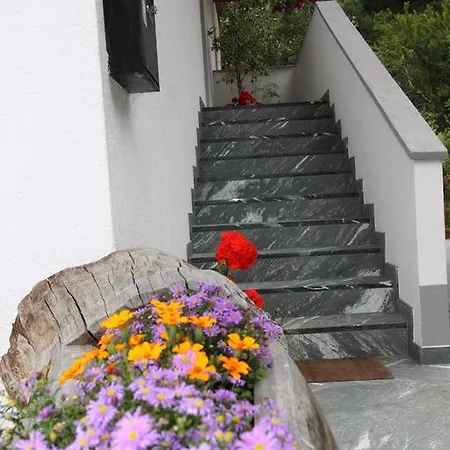 Plattnerhof Apartment Kals am Grossglockner